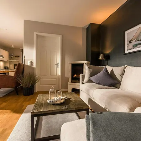 Luxury With Lagoon View In Loddin *