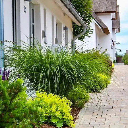 Luxury With Lagoon View In Loddin בית נופש *